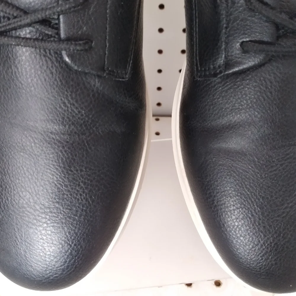 Calvin Klein Men's Black Shoes Sneakers Comfort Footbed Lace-up Zs 9.5 US